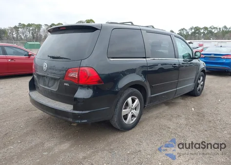 2011 Volkswagen Routan Se from USA, damaged, VIN 2V4RW3DG5BR670821